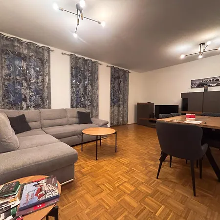 Fortuna Lejlighed Pirna